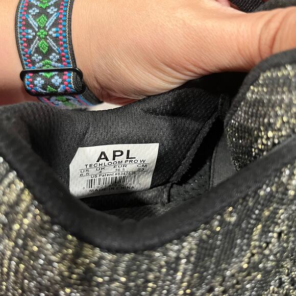 APL Techloom Pro Sneakers Black Metallic Gold Athletic Propulsion Women’s 6.5 - Picture 6 of 7